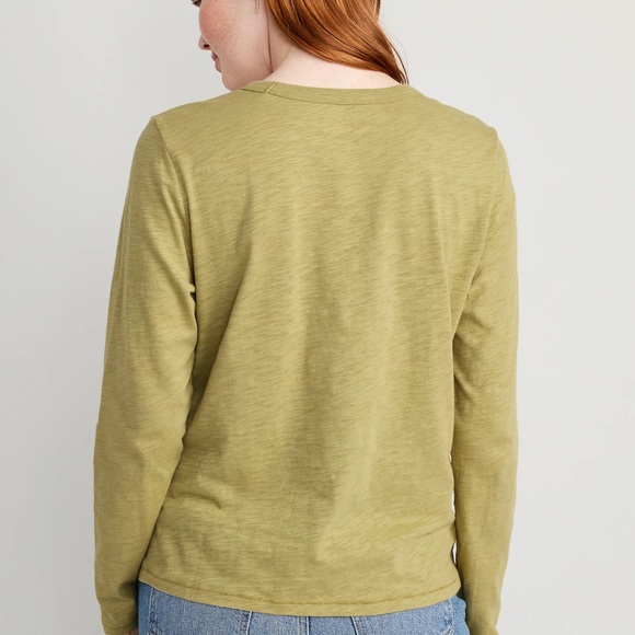 NWT OLD NAVY EveryWear Long-Sleeve T-Shirt Color: Olive SIZE MEDUIM - Picture 3 of 6
